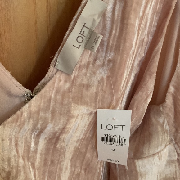 NWT Loft Velour Sleeveless Shift Dress - Size 14 - Picture 2 of 3